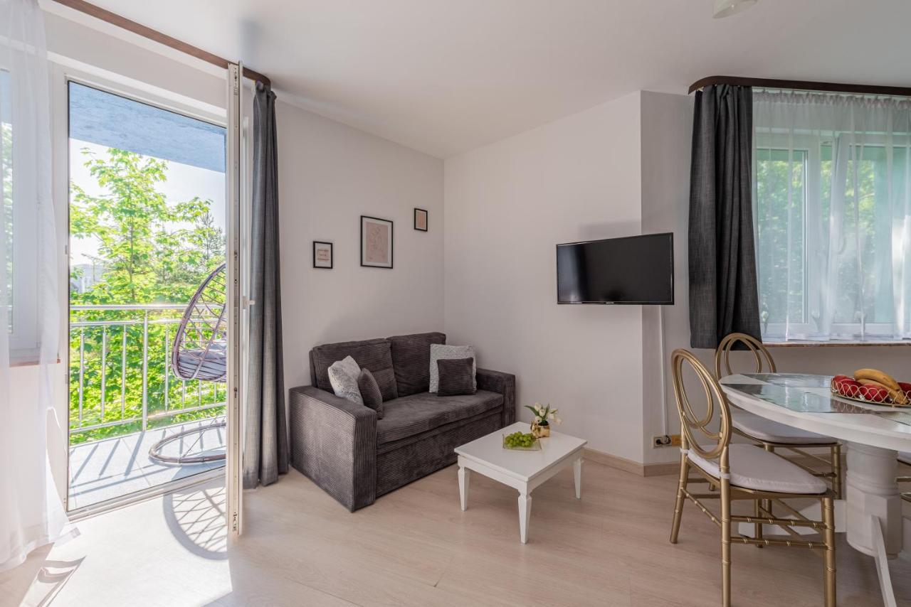 Apartament Z Balkonem Lazur 250M Od Morza Kołobrzeg Exterior foto